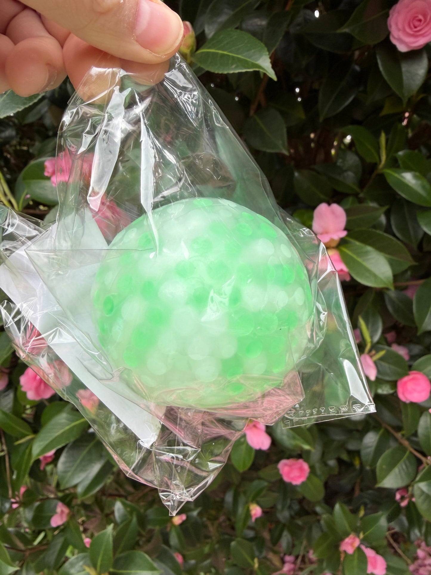 Squeezy Pearl Balls