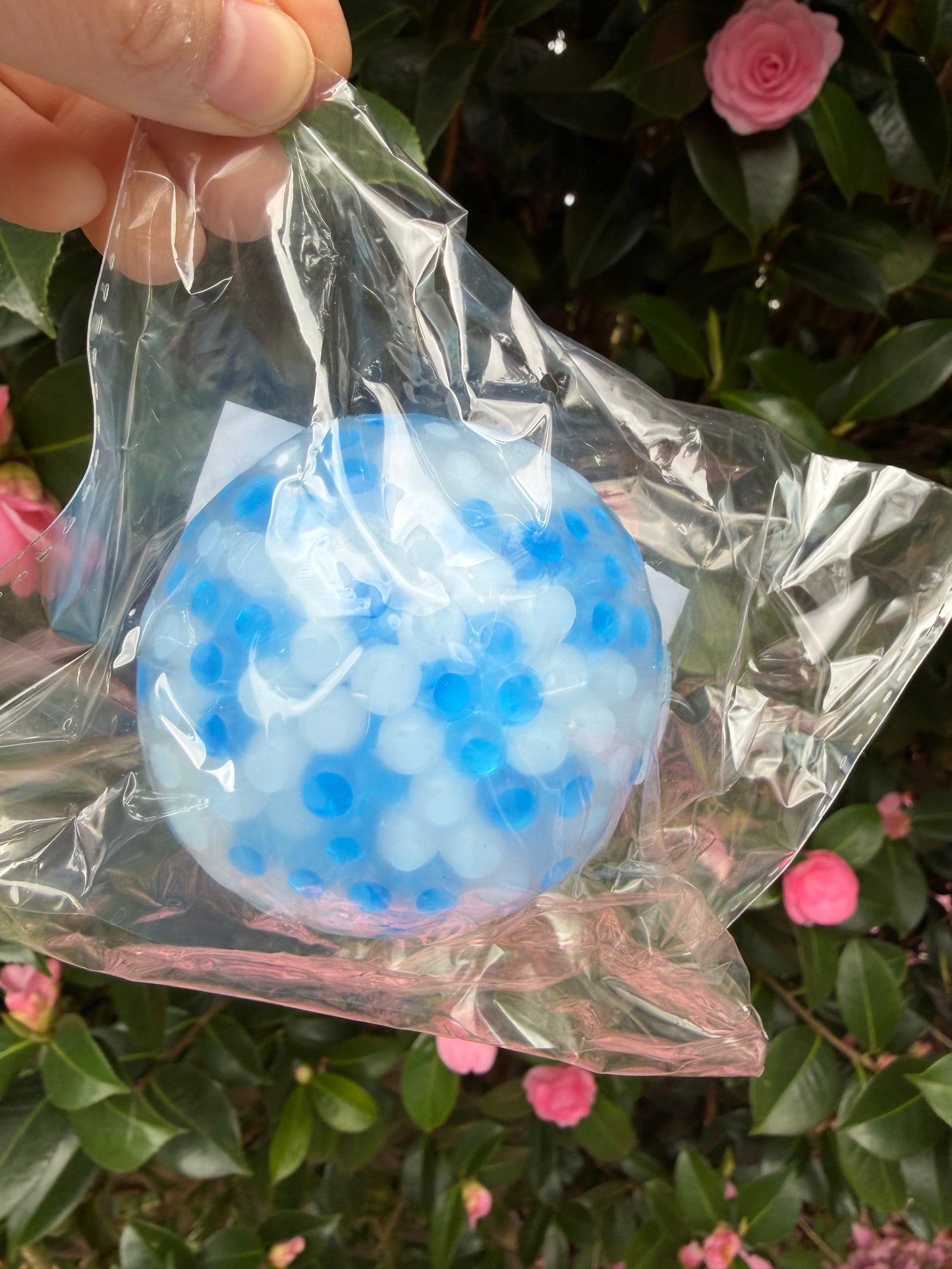 Squeezy Pearl Balls