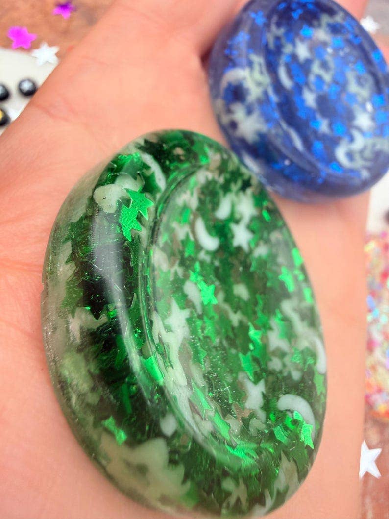 Resin Worry Stone 14+