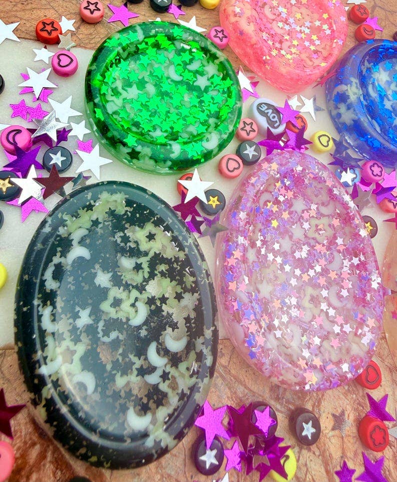 Resin Worry Stone 14+