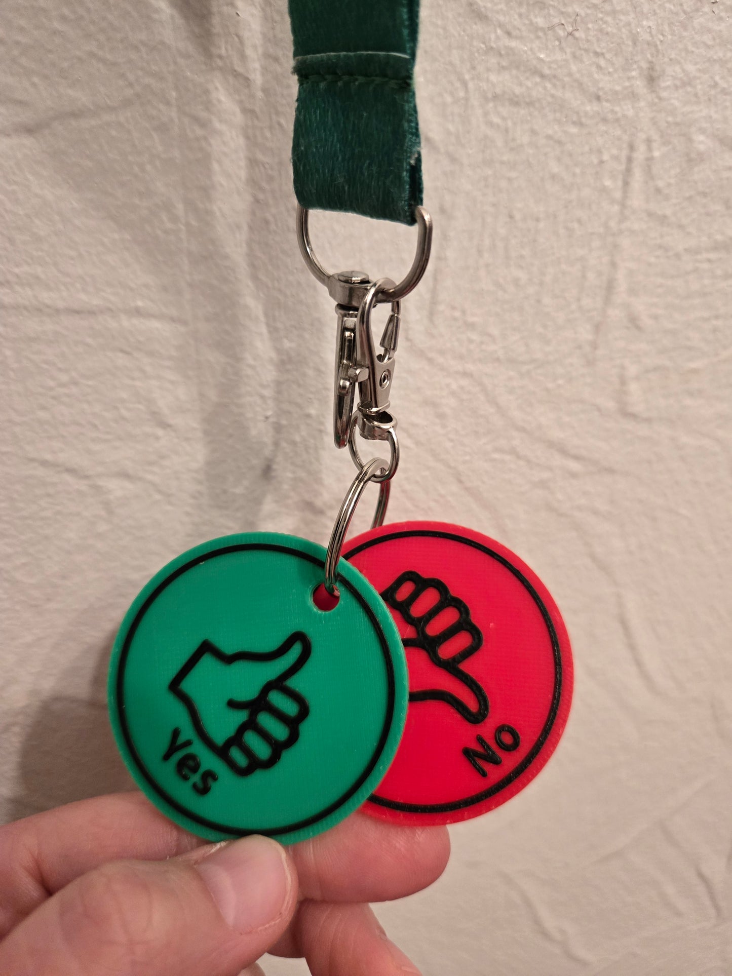 Yes/No Communication Keyring