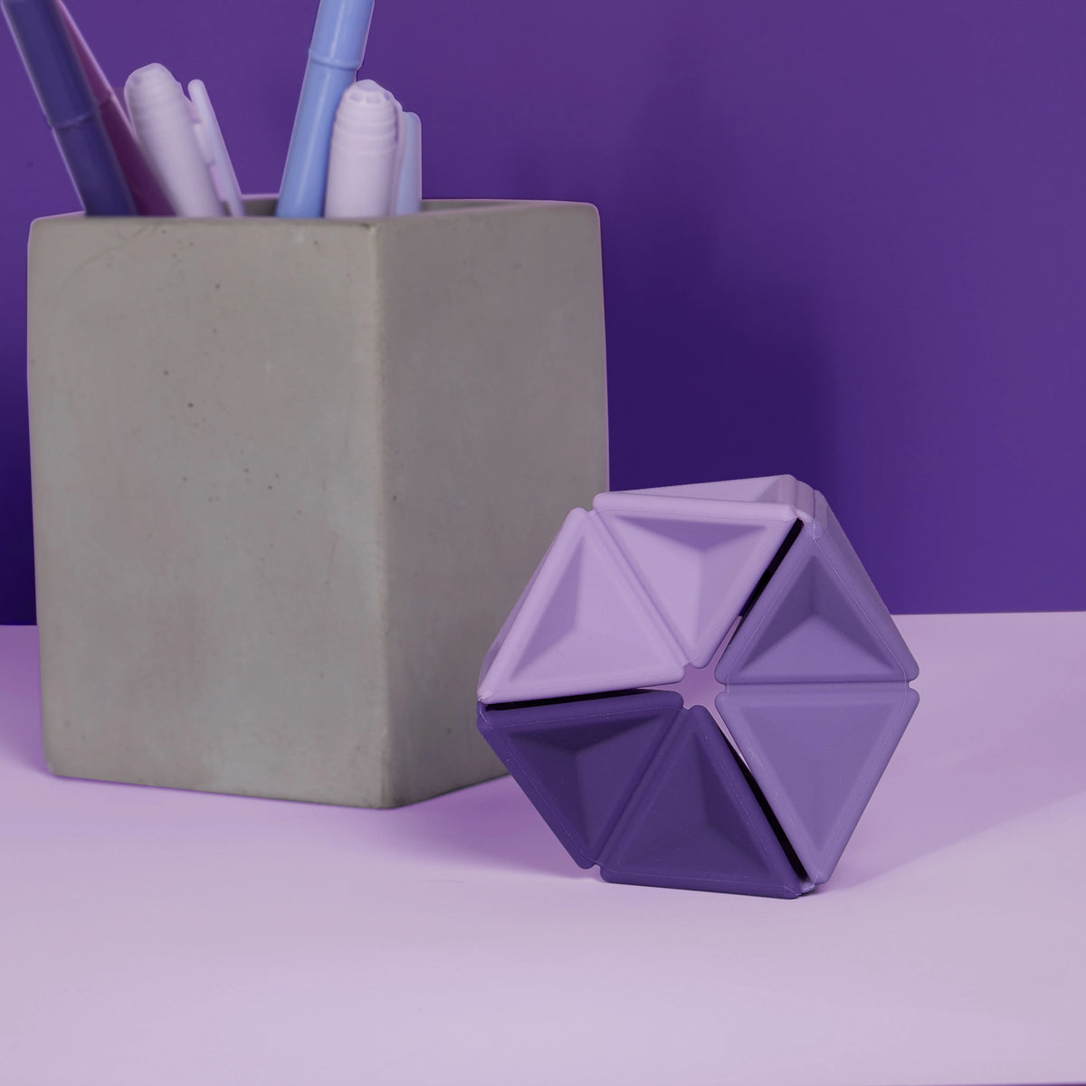 Speks Pivot - The Silicone Flexagon
